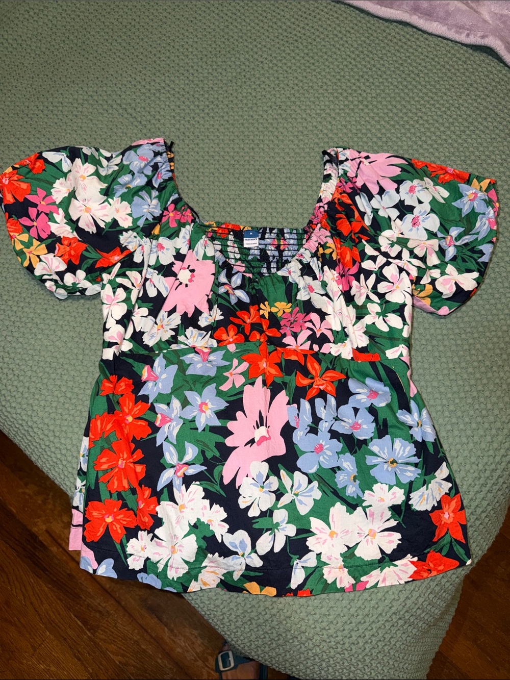 Old Navy Medium